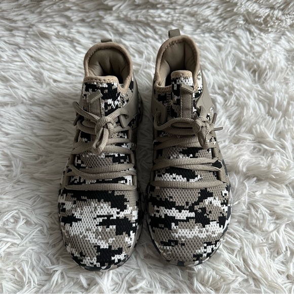 Inzcou Amazon Running Shoes Lightweight Camo Brown New In Box Size 7 - Picture 2 of 9
